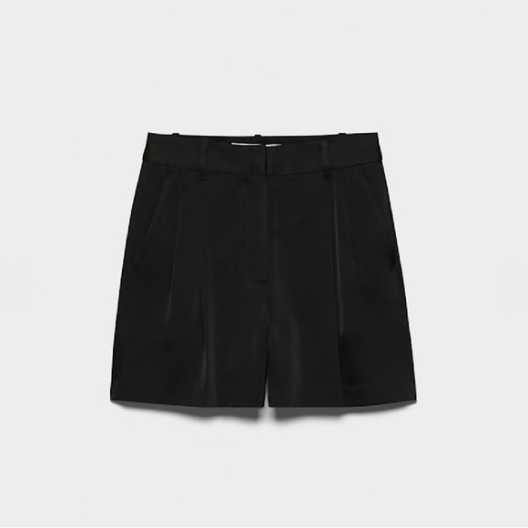 NWT Aritzia The Effortless Short Satin Size 4 - Picture 6 of 9